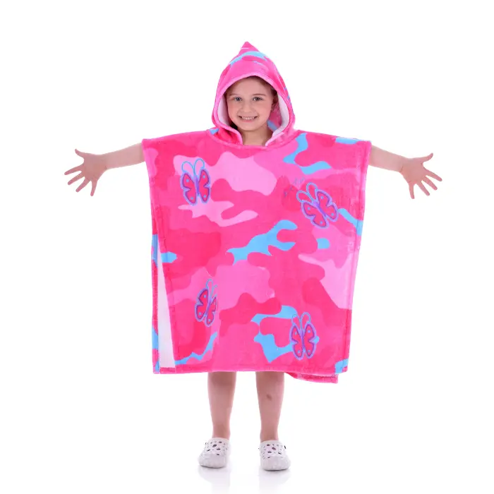 Poncho pentru copii – Fata cu camuflaj - 1374 - Poncho pentru copii – Fata cu camuflaj - 1374