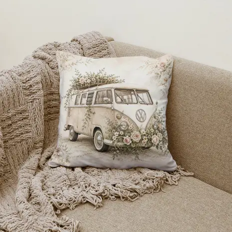 Pernă decorativă – Mașină cu flori – 5633