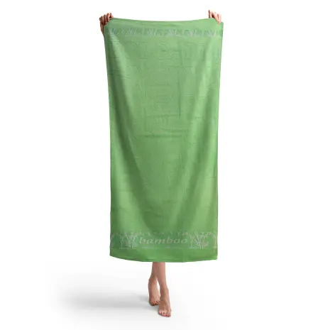 Prosop de plajă cu desen de bambus – verde - Prosop de plajă cu desen de bambus – verde