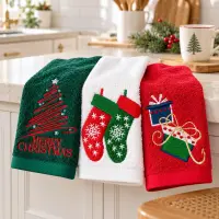 Set de 3 prosoape cu broderie, în cutie cadou - 4515 | Set de 3 prosoape cu broderie, în cutie cadou - 4515