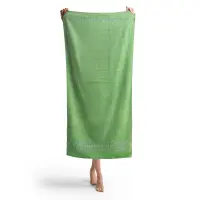 Prosop de plajă cu desen de bambus – verde - Prosop de plajă cu desen de bambus – verde